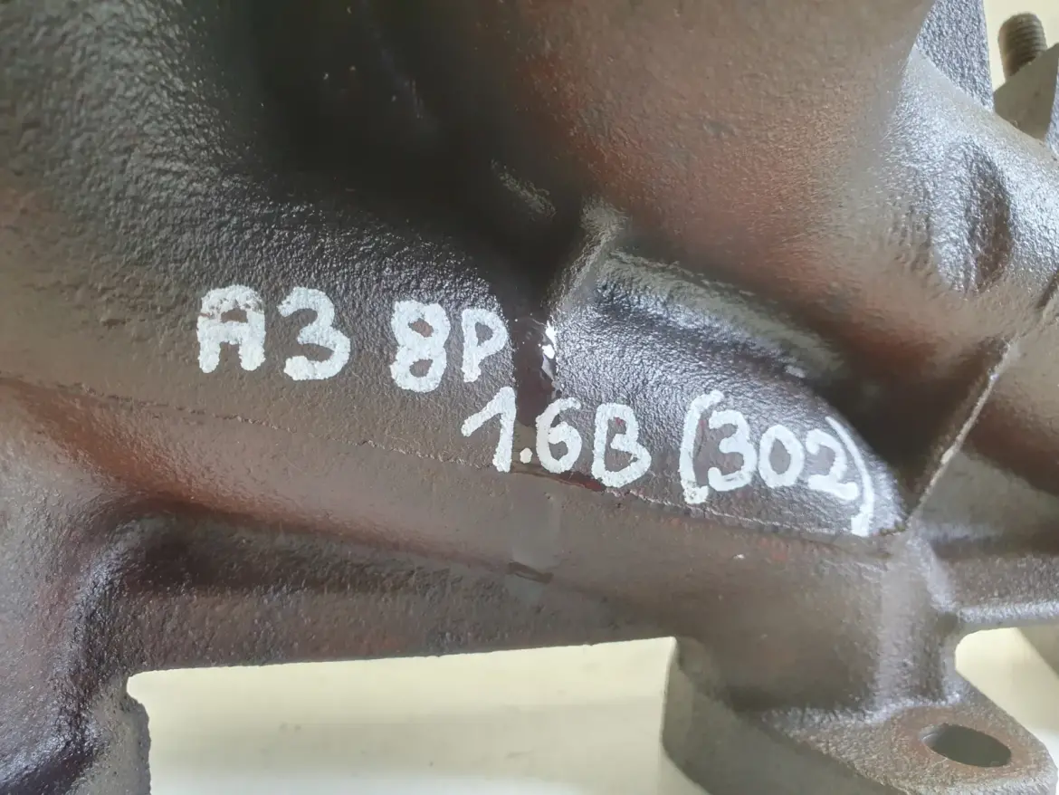 Audi A3 II 8P 1.6 8V KOLEKTOR WYDECHOWY 06A253033AS
