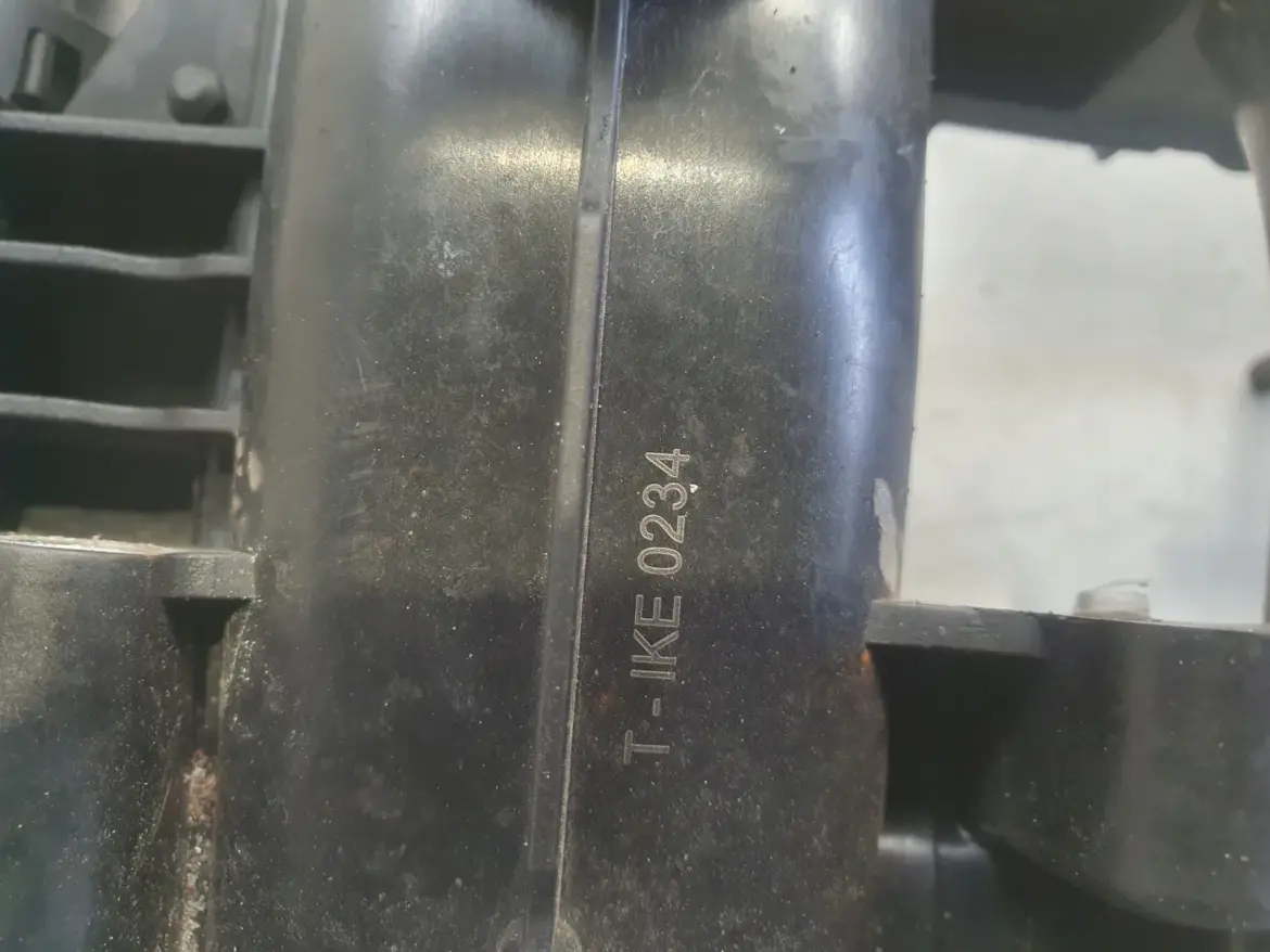 VW Tiguan 2.0 TDI KOLEKTOR SSĄCY 987081325