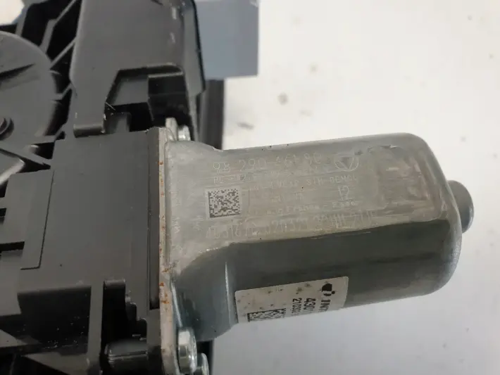 70d9aec197563ced852db7bbae02d58f