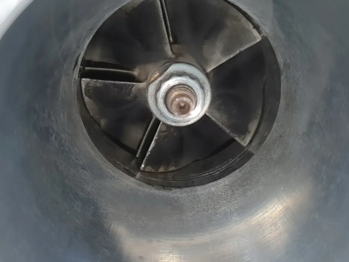 Opel Vectra C 1.9 CDTI TURBOSPRĘŻARKA turbo 55205483