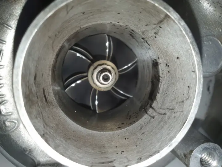Audi 80 B4 1.9 TDI TURBOSPRĘŻARKA turbo 028145701T
