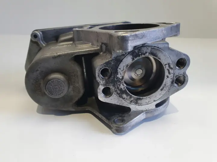 VW Passat B6 2.0 TDI ZAWÓR EGR 03L131501K