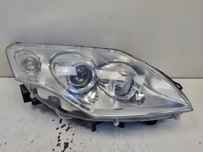 Renault Laguna III 07-10r PRZEDNIA LAMPA PRAWA PRAWY PRZÓD 260100033R