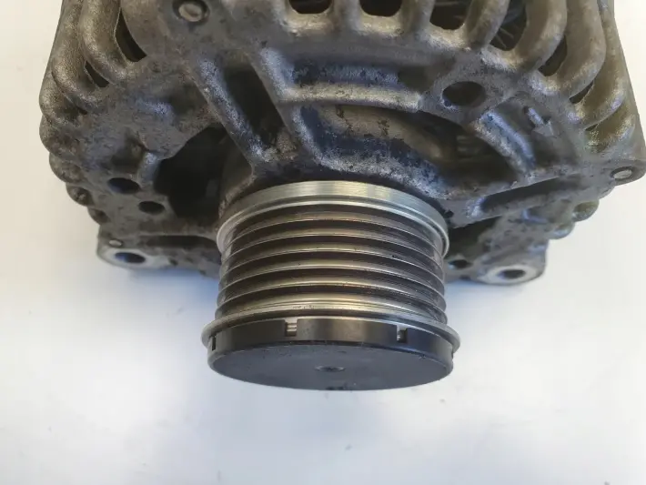 Ford Galaxy MK2 2.0 TDCI ALTERNATOR 0121615028 bosch
