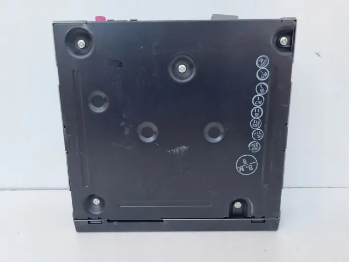 Volvo S80 II V70 III XC70 II ZMIENIARKA PŁYT CD 31285568AA