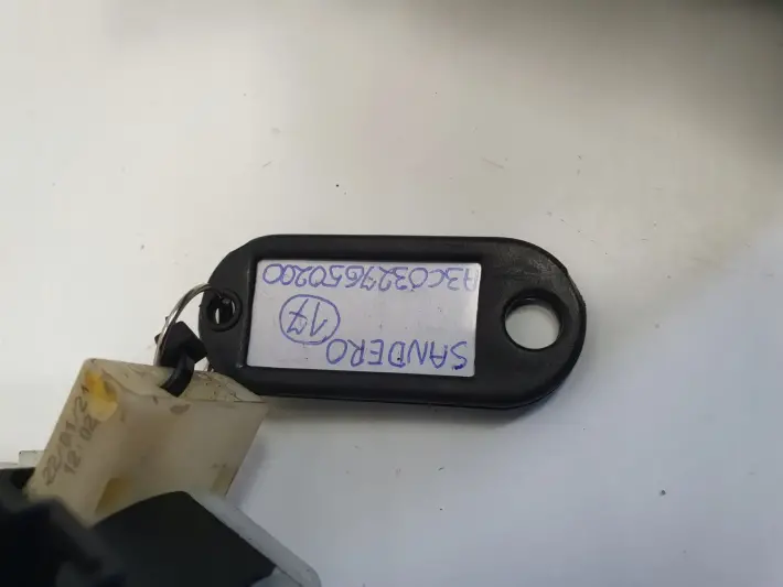 91c5ea9f8672f0f248263fda3a2a3ae3