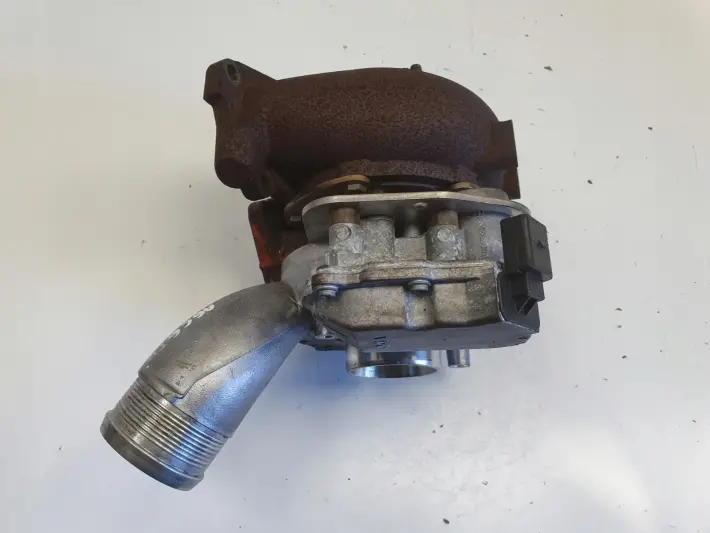 Audi A6 C6 2.7 TDI TURBOSPRĘŻARKA 059145702T