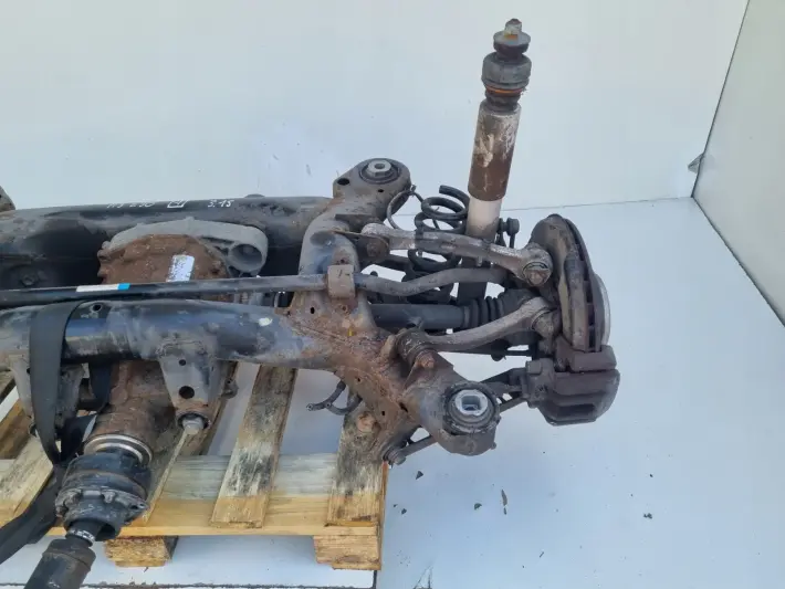 BMW E90 E92 M3 4.0 V8 420K TYLNY MOST SANKI TYLNE ZAWIESZENIE TARCZA ZACISK