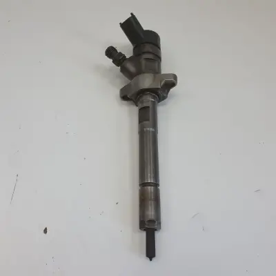 Peugeot 207 1.6 HDI WTRYSKIWACZ wtrysk 0445110239