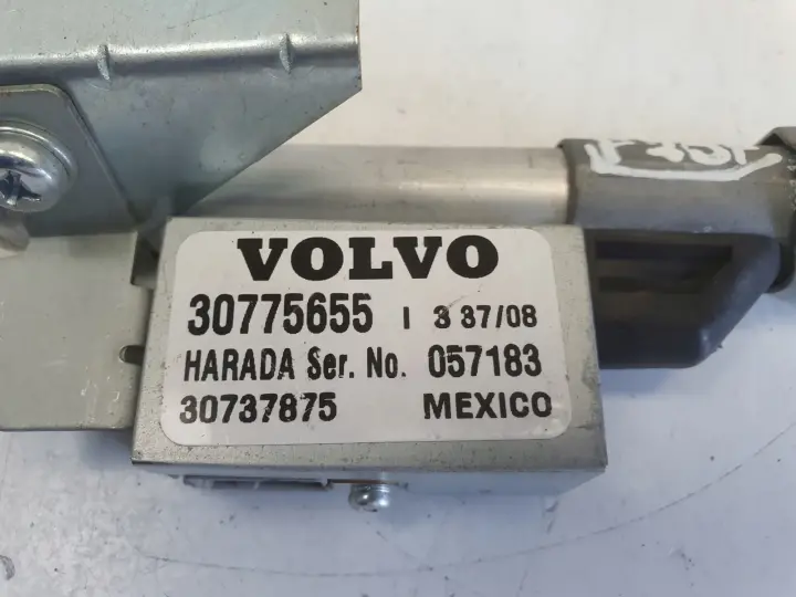 Volvo VOLVO C70 II Cabrio WZMACNIACZ ANTENY antena 30775655