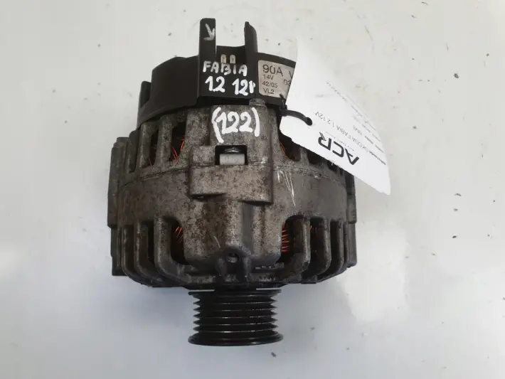 Skoda Fabia I VW Polo IV 1.2 12V ALTERNATOR valeo 03D903025J