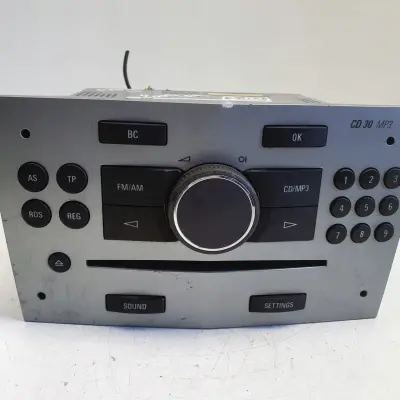Opel Zafira B Astra H III RADIOODTWARZACZ CD Radio Cd 13251057