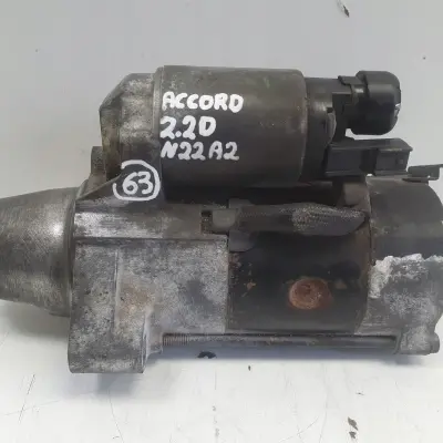 Honda Civic VIII 2.2 iCTDI ROZRUSZNIK Mitsubishi M002T85871 MHG025