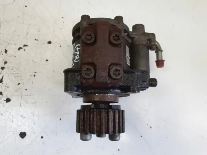 Audi A3 Seat Ibiza IV 1.6 TDI POMPA WTRYSKOWA paliwa 03L130755E