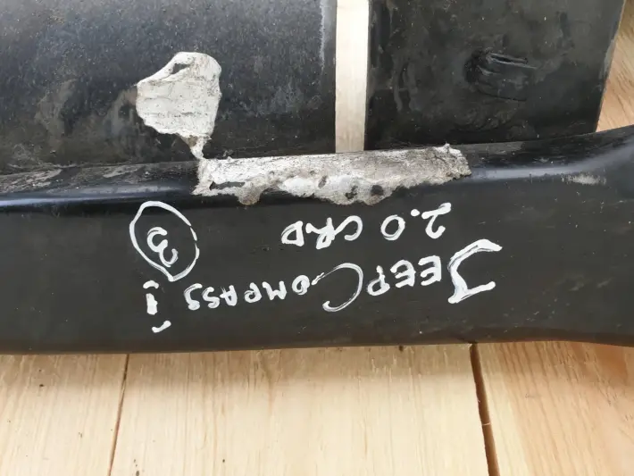 Jeep Compass WZMOCNIENIE PAS GÓRNY Mocowanie