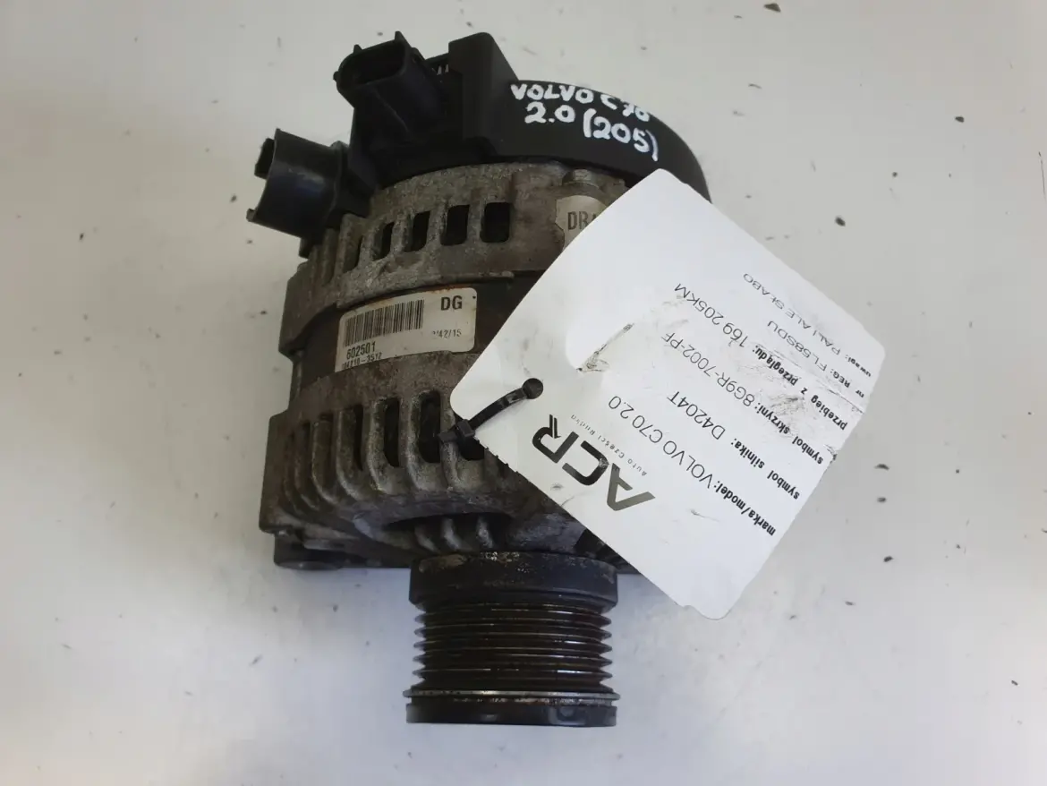 Volvo C70 II 2.0 D ALTERNATOR 104210-3512