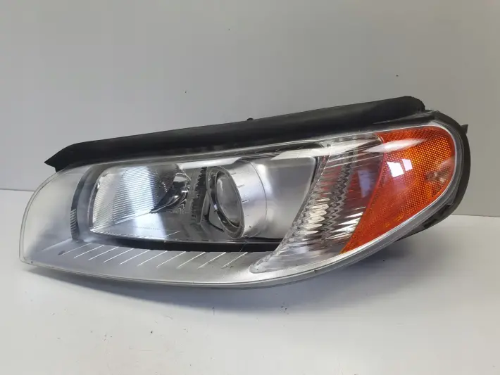 Volvo S80 II V70 III KOMPLET PRZEDNIA LAMPA LEWA lewy przód 31214347