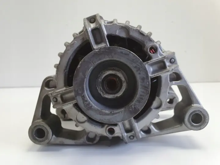 Opel Corsa C 1.2 16V ALTERNATOR bosch 0124225041 70A XK