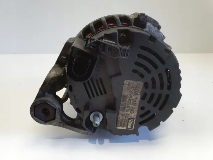 Audi A4 B6 2.5 TDI V6 ALTERNATOR 078903016AC 140A valeo