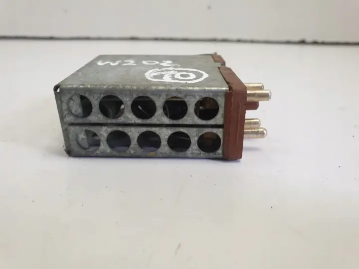 Mercedes W202 REZYSTOR DMUCHAWY opornica