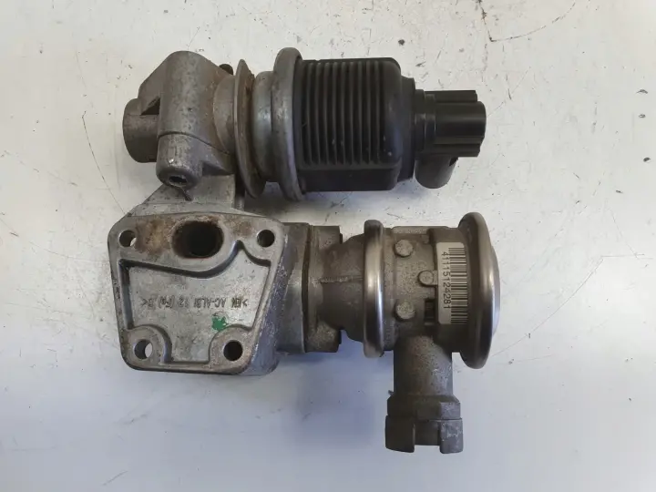 Vw Golf V Audi A3 II 8P 1.6 8V ZAWÓR EGR 06A131501J