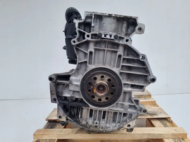 DÓŁ SILNIKA BLOK Volvo S60 II V60 S80 V70 III XC70 XC60 2.4 D5 D5244T15