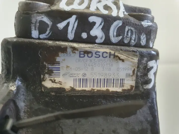 Opel Corsa D 1.3 CDTI POMPA WTRYSKOWA paliwa 0445010138
