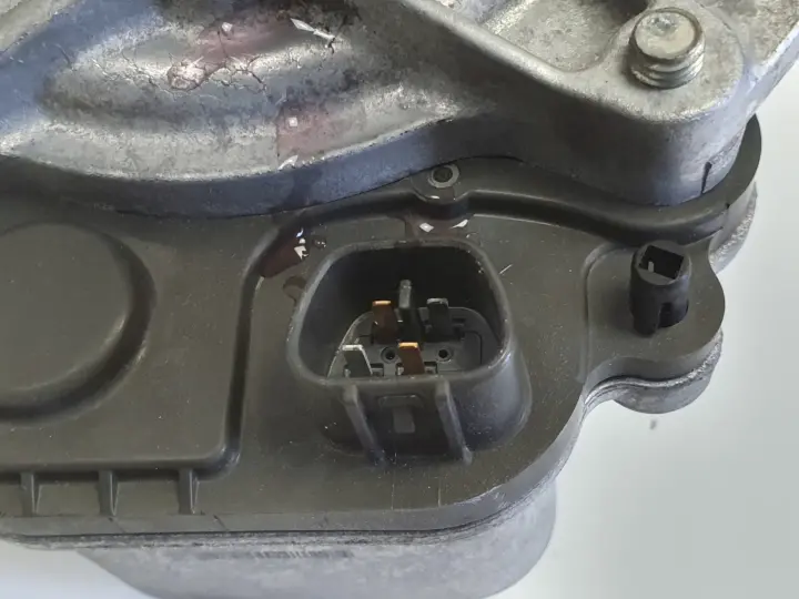 Toyota Yaris III 1.5 H HYBRID ELEKTRYCZNA POMPA WODY