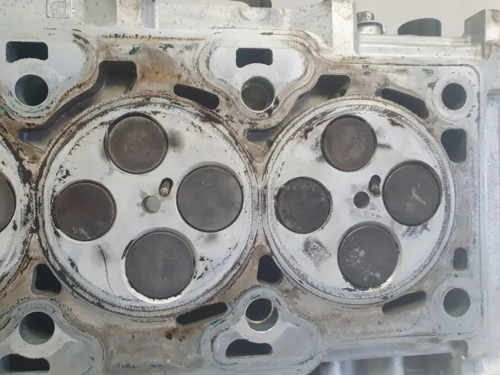 Opel Antara Captiva 2.0 VCDI GŁOWICA CYLINDRÓW 96440132