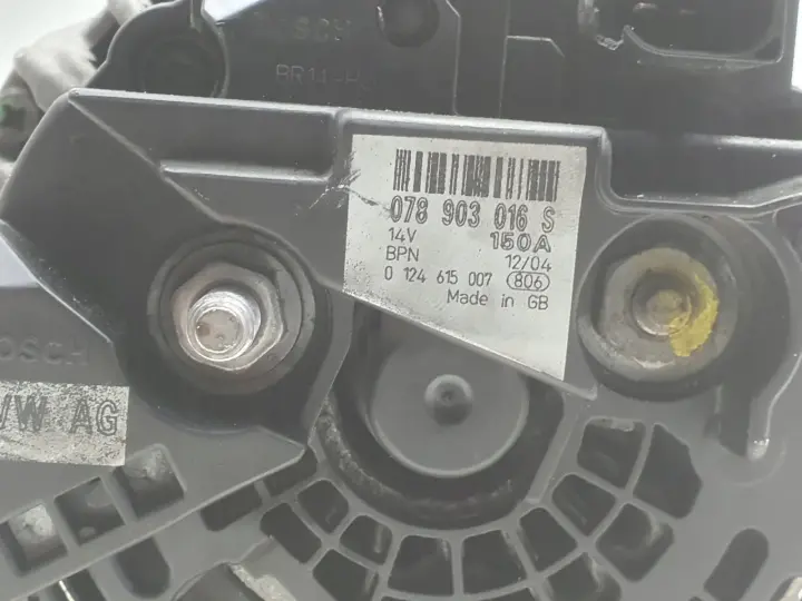 Audi A6 C5 3.0 V6 ALTERNATOR bosch 078903016S