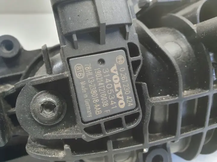 Volvo S60 II V60 2.0 D4 KOLEKTOR SSĄCY 31431955