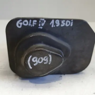 VW Golf IV 1.9 SDI PRZEPUSTNICA 038128063C