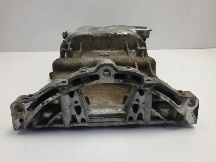 Hyundai Matrix 1.5 CRDI MISKA OLEJU olejowa