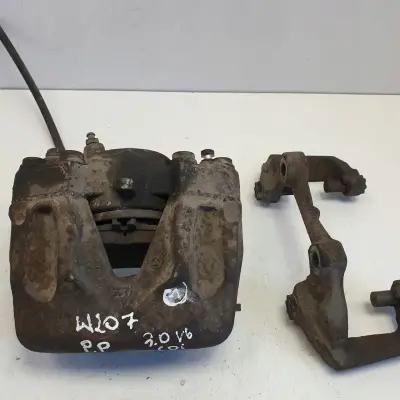 Mercedes C207 3.0 CDI ZACISK HAMULCOWY Prawy przód