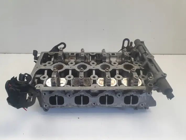 Opel Zafira B Astra J 1.6 16V A16XER GŁOWICA CYLINDRÓW 55559340