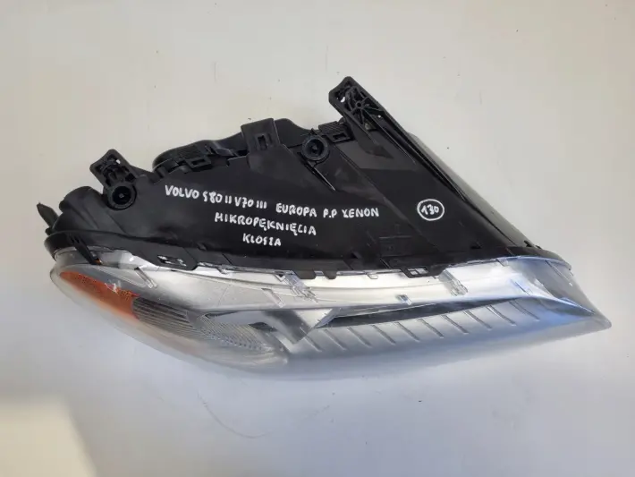 Volvo S80 II V70 III XC70 II PRZEDNIA LAMPA PRAWA PRAWY PRZÓD europa