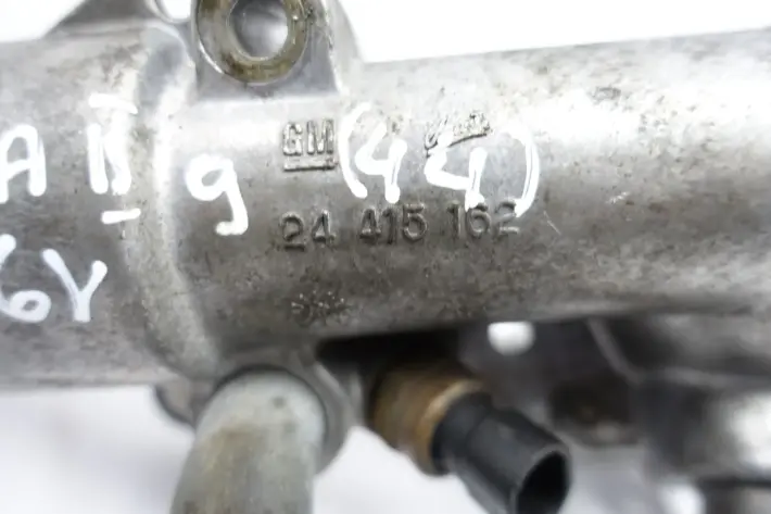 Opel Astra II G 2.2 16V OBUDOWA TERMOSTATU org