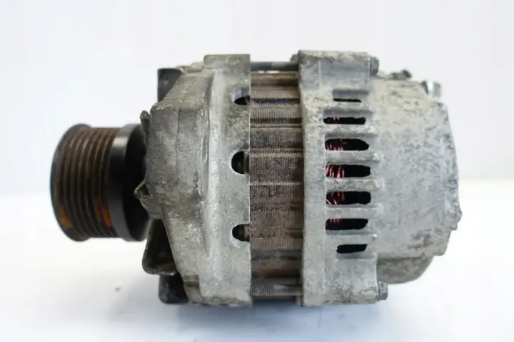 Isuzu NQR 5.2 D Diesel ALTERNATOR