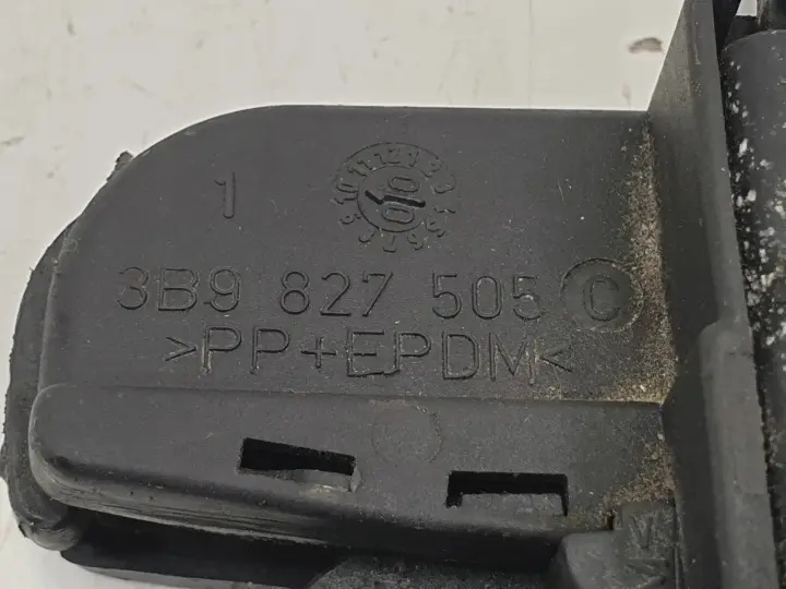 184fa92a4a95ba0b11a75e44dbe33dc9