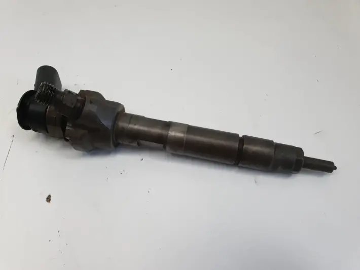 BMW E87 E90 E91 2.0 D WTRYSKIWACZ wtrysk 0445110289