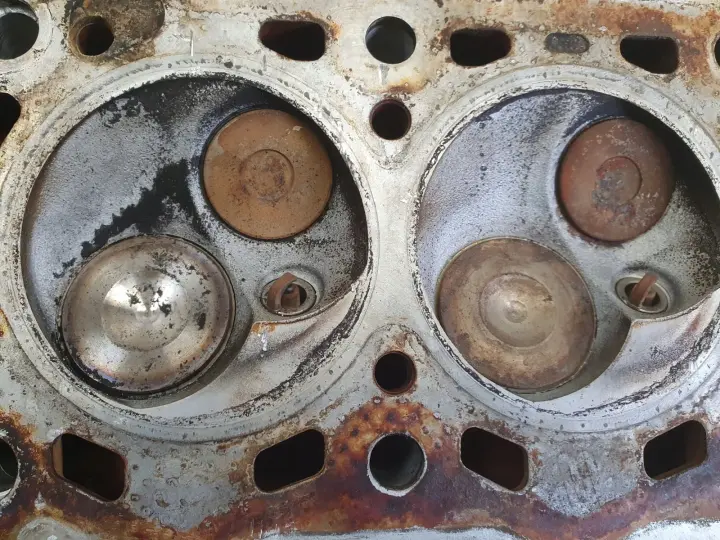 Citroen C3 1.4 8V GŁOWICA CYLINDRÓW 9634005110