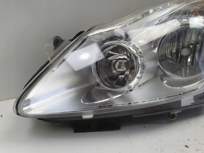 Opel Corsa D PRZEDNIA LAMPA LEWA lewy przód anglik Valeo 13186383
