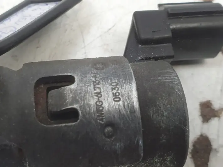 Ford C-Max II 1.6 16V 10-19r ZAWÓR FAZ ROZRZĄDU 4M5G6L713AE