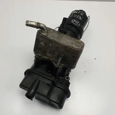 VW Golf V 2.0 FSI OBUDOWA FILTRA OLEJU podstawa