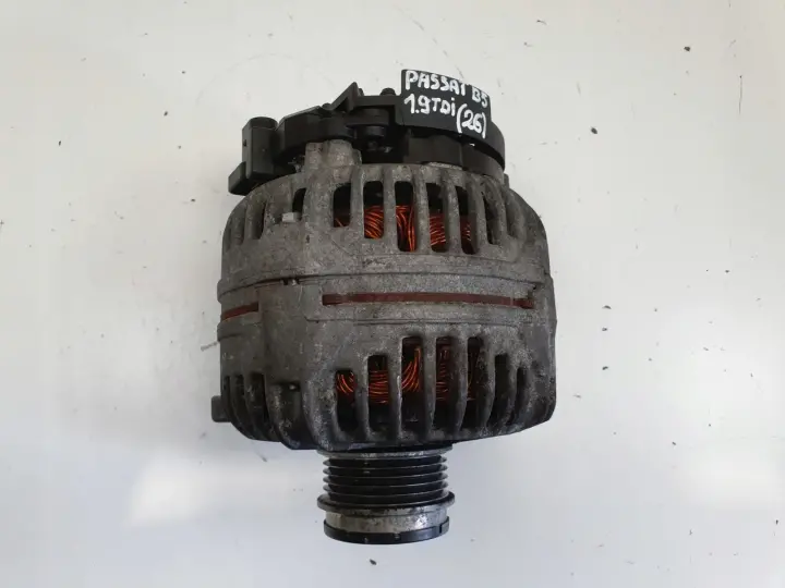 VW Passat B5 1.9 TDI ALTERNATOR Valeo 028903031A 120A