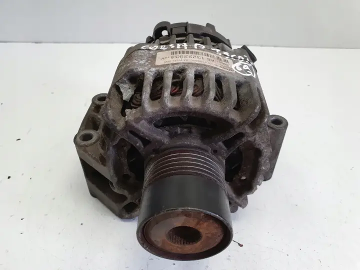 Opel Corsa D 1.3 CDTI ALTERNATOR denso 13222934 70A