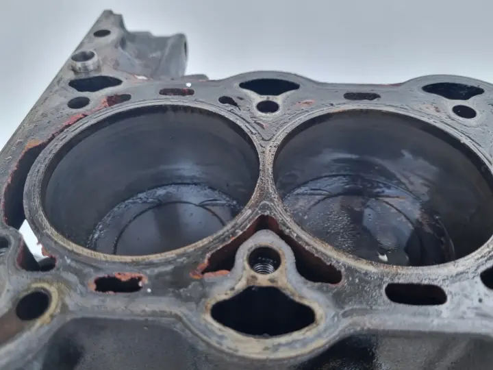 DÓŁ SILNIKA Opel Agila A Corsa C D Meriva A Astra III H 1.2 16V Z12XEP
