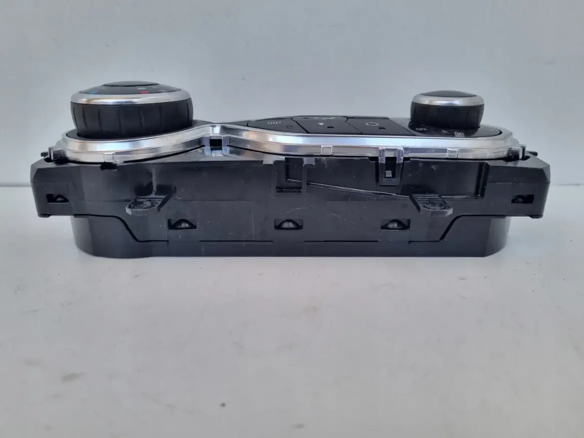 Renault Clio IV PANEL KLIMATYZACJI Nawiewu 275101414R