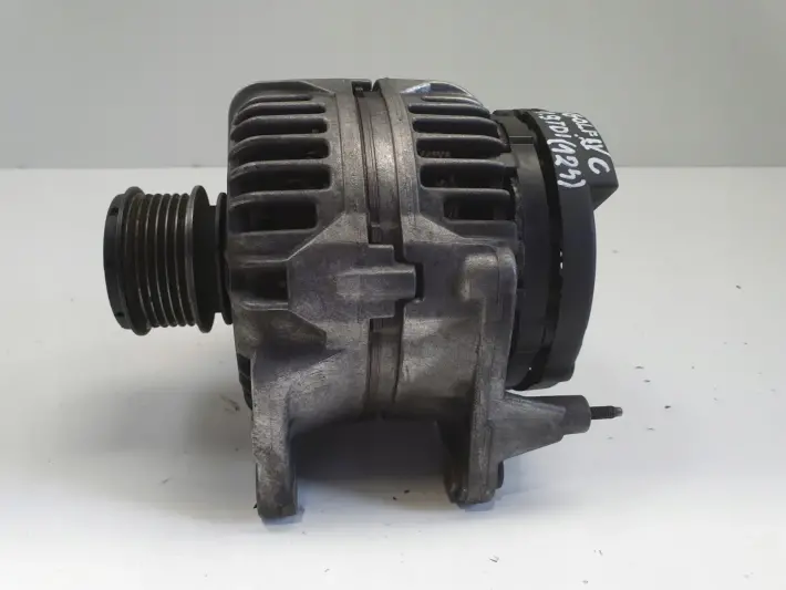 Audi A3 8L Golf IV 1.9 TDI ALTERNATOR bosch 0123515021 038903023L 90A