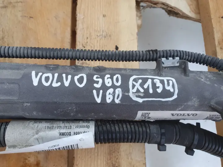 Volvo V60 S60 II MAGLOWNICA przekładnia 31429677